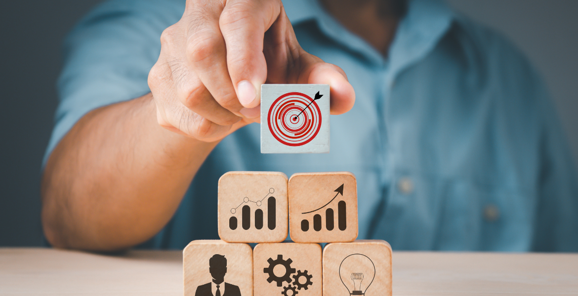 SATIŞ VE PAZARLAMA UZMANLIĞI EĞİTİMİ